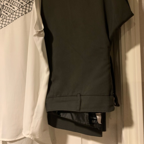 Women’s 3 piece pant suit - Picture 2 of 11